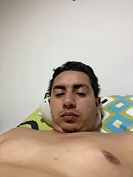 DanielGomez9 online show from March 23, 2025, 3:32 am