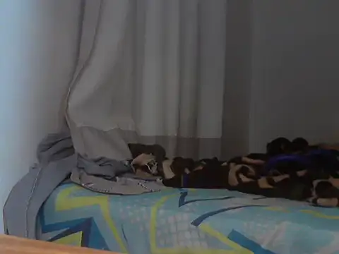 Ian zaenzz online show from April 25, 2026, 4:26 pm