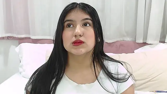 LexiiBloom online show from March 21, 2025, 11:01 am