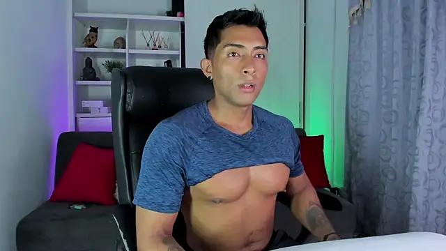 Couple muscle1 online show from December 16, 2024, 11:39 pm