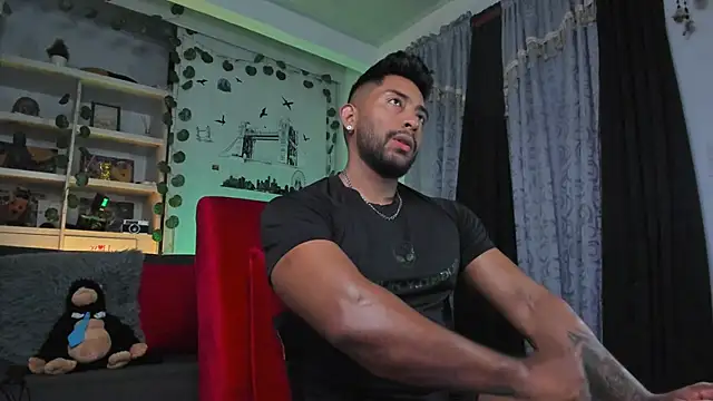 Couple muscle1 online show from November 3, 2025, 10:53 pm