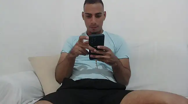 bonehur online show from February 15, 2025, 8:33 pm