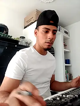 bonehur online show from March 26, 2026, 10:04 pm