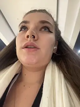 Holy Tereza online show from March 6, 2026, 3:19 pm