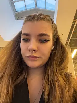 Holy Tereza online show from March 29, 2026, 3:12 pm