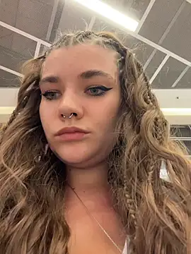 Holy Tereza online show from July 17, 2026, 3:39 pm