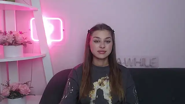 MilanaAngelAs online show from October 20, 2025, 4:46 am