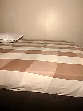 Snapshot of KikiLovesD chatting on March 31, 2026, 3:12 pm KikiLovesD online show from March 31, 2026, 3:12 pm