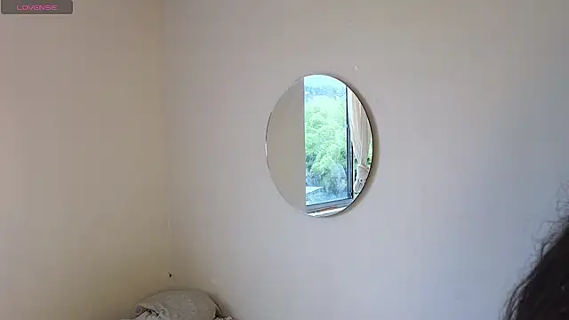 ViolettaSummer online show from October 10, 2025, 1:32 pm