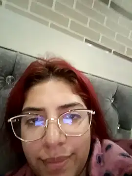 Rousse Collinss online show from December 22, 2024, 11:09 pm