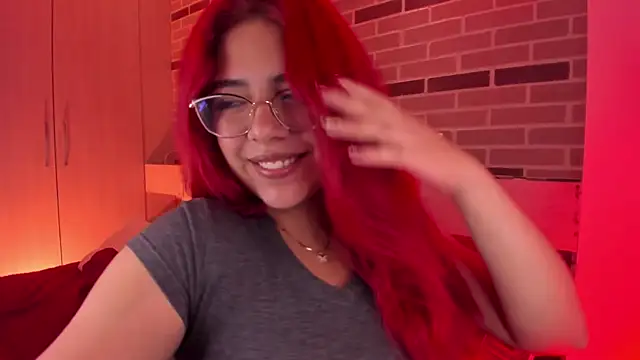 Rousse Collinss online show from January 29, 2025, 10:32 pm