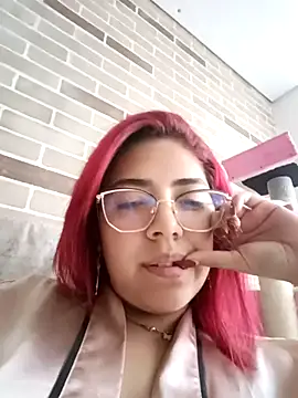 Rousse Collinss online show from March 7, 2025, 9:27 pm