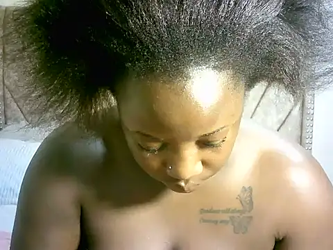 Snapshot of sheryl_me chatting on February 2, 2025, 4:15 am sheryl me online show from February 2, 2025, 4:15 am