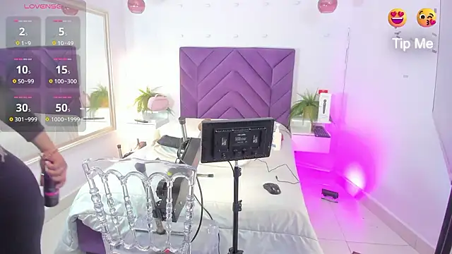 Katejordan online show from January 31, 2026, 8:18 pm