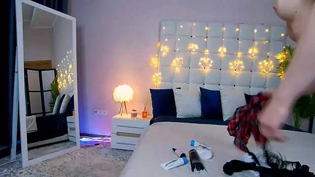 NicoleRosss online show from January 23, 2025, 11:26 am