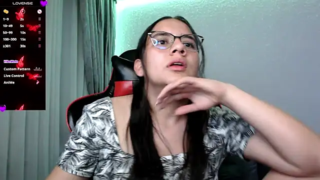 Snapshot of Lexyevans chatting on December 4, 2024, 11:57 pm Lexyevans online show from December 4, 2024, 11:57 pm