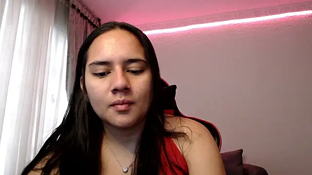 Snapshot of Lexyevans chatting on December 28, 2024, 8:04 pm Lexyevans online show from December 28, 2024, 8:04 pm