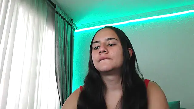 Snapshot of Lexyevans chatting on February 1, 2025, 8:47 pm Lexyevans online show from February 1, 2025, 8:47 pm