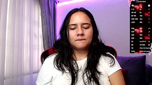 Snapshot of Lexyevans chatting on February 16, 2025, 10:10 pm Lexyevans online show from February 16, 2025, 10:10 pm