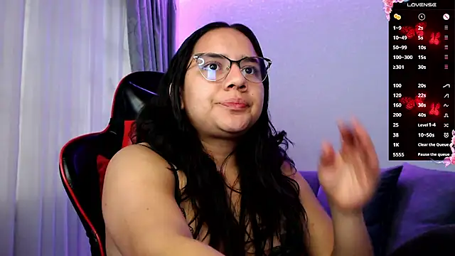 Snapshot of Lexyevans chatting on February 18, 2025, 10:14 pm Lexyevans online show from February 18, 2025, 10:14 pm