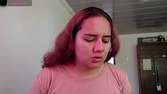 Snapshot of Lexyevans chatting on October 14, 2025, 2:40 pm Lexyevans online show from October 14, 2025, 2:40 pm