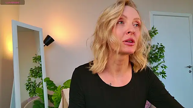 sexuallycorrecte online show from March 8, 2026, 1:15 pm