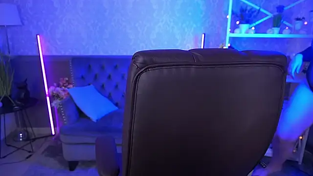 CoolTatis online show from September 22, 2025, 6:59 am