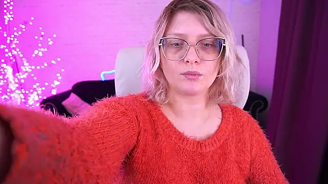 CoolTatis online show from January 12, 2026, 8:19 am