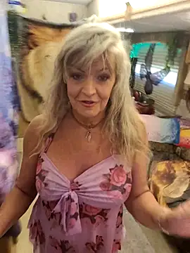 annika lately online show from May 27, 2026, 6:38 pm