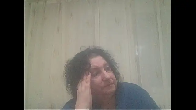 Snapshot of maturekorine chatting on February 6, 2026, 7:17 pm maturekorine online show from February 6, 2026, 7:17 pm