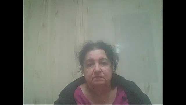 Snapshot of maturekorine chatting on February 14, 2026, 6:48 pm maturekorine online show from February 14, 2026, 6:48 pm