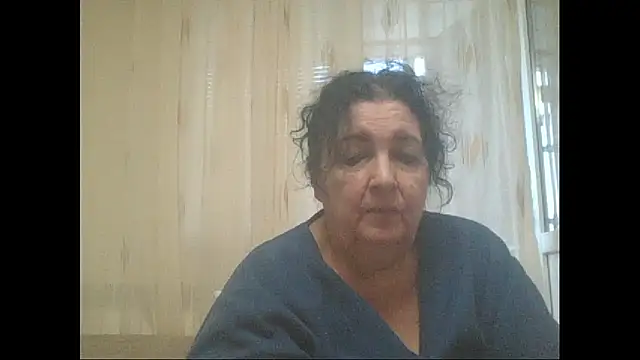 Snapshot of maturekorine chatting on June 3, 2026, 5:18 pm maturekorine online show from June 3, 2026, 5:18 pm