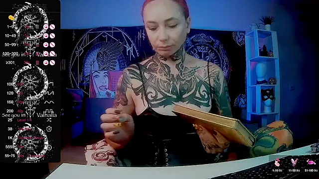 miss jenna lovee online show from October 10, 2025, 2:32 am