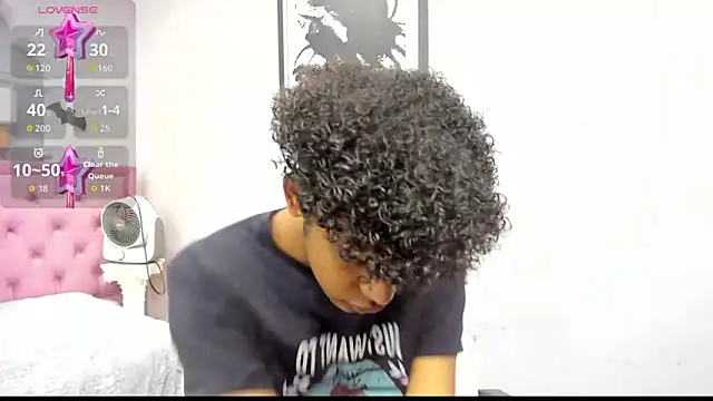 boylittle19cm online show from October 22, 2025, 12:49 pm