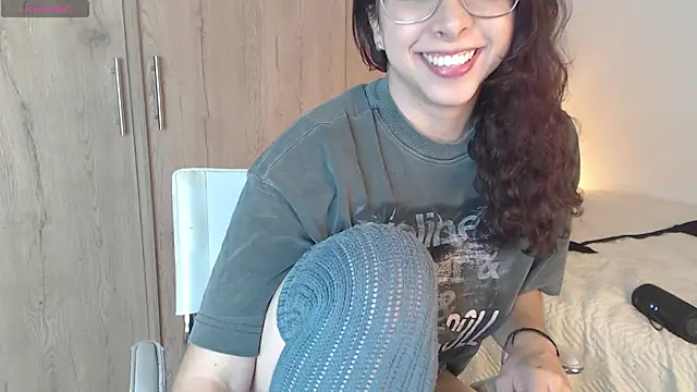 Snapshot of Abii_26 chatting on October 22, 2025, 2:12 am Abii 26 online show from October 22, 2025, 2:12 am