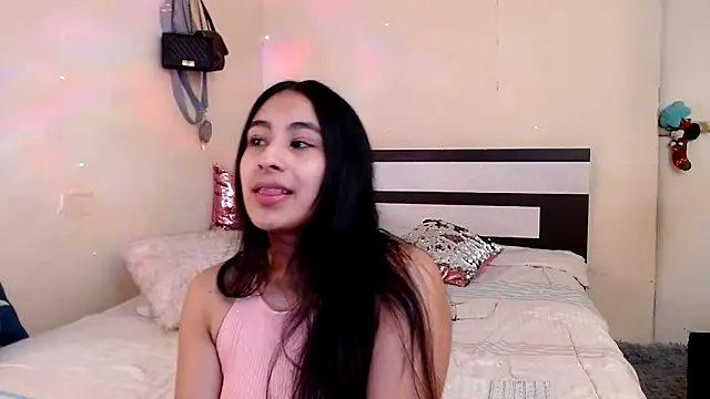 Snapshot of chika_hellar chatting on February 20, 2026, 8:42 pm chika hellar online show from February 20, 2026, 8:42 pm