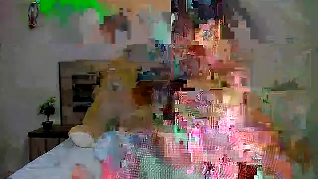 Snapshot of Renee-18 chatting on December 21, 2024, 5:58 am Renee-18 online show from December 21, 2024, 5:58 am