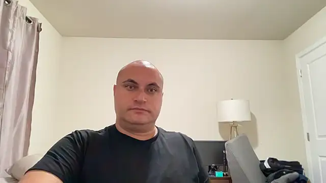 SluggishChase99 online show from November 7, 2025, 3:39 am