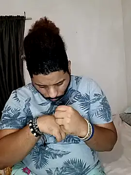 Dj-yefri-pauta online show from December 3, 2024, 6:15 am