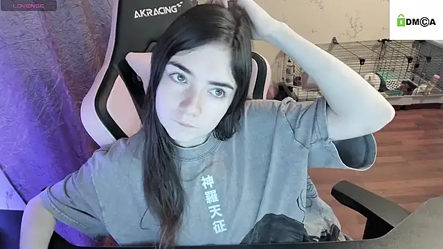 Crazy forest fairy online show from December 22, 2024, 1:23 am