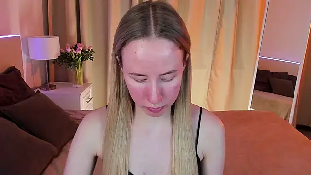 Cassie Kelman online show from January 25, 2025, 11:54 pm