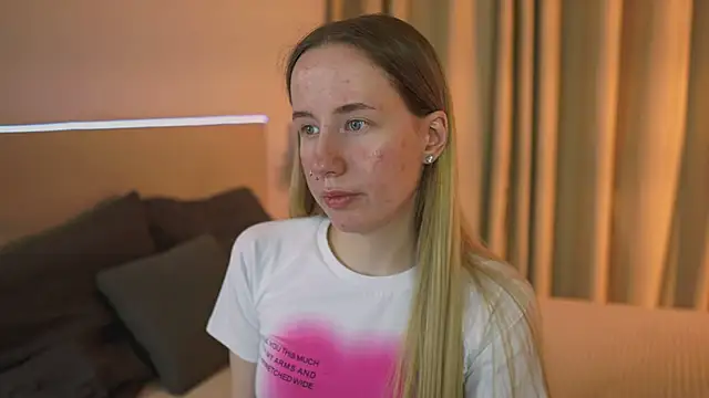 Cassie Kelman online show from March 13, 2025, 3:22 am