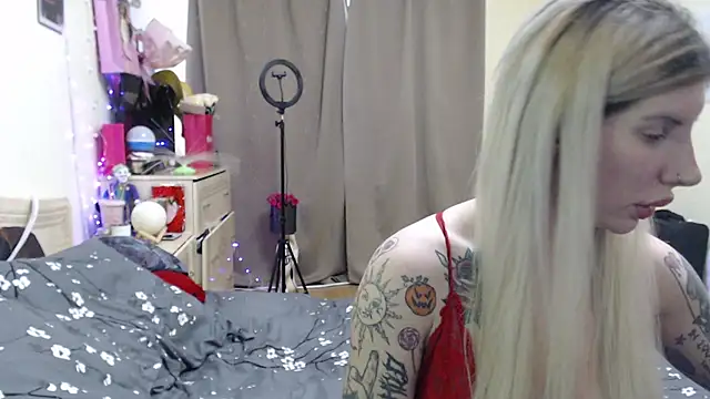 BLACKPeonyy online show from November 30, 2025, 9:02 am