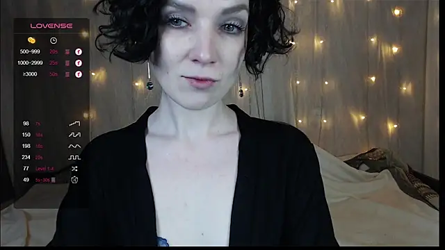 TinaWince online show from January 9, 2025, 5:23 am