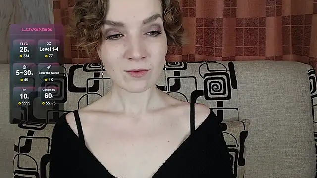 TinaWince online show from March 12, 2026, 5:02 am