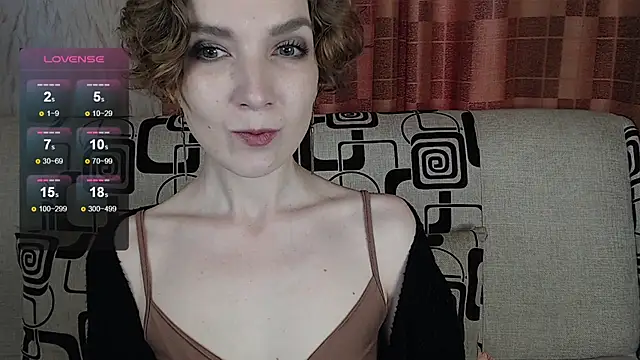 Snapshot of TinaWince chatting on May 14, 2026, 5:03 am TinaWince online show from May 14, 2026, 5:03 am