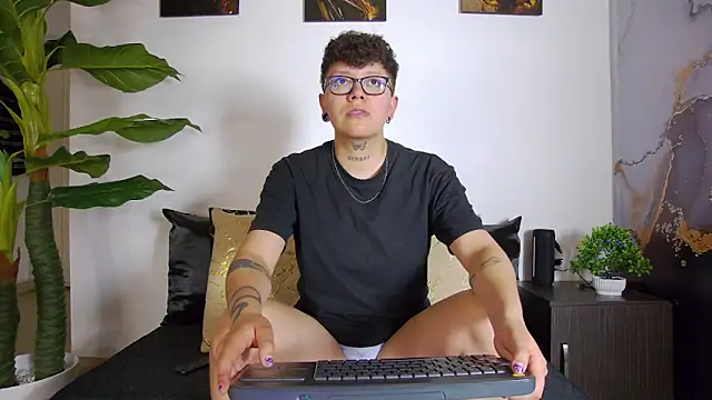 alex noa online show from February 21, 2026, 7:26 pm