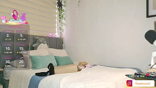  thaeltaylor online show from September 26, 2025, 5:39 pm