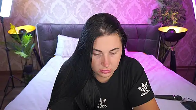 ArianaDarkk online show from September 8, 2025, 5:34 pm