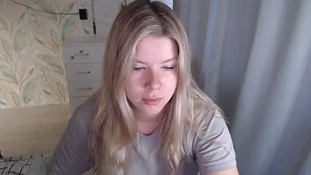 MelissaXKinky online show from October 6, 2025, 2:42 am